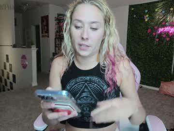cam girl pr3ttyp1nkpussy image #2150281