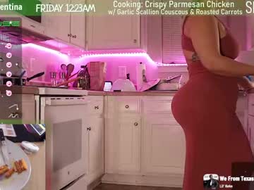 cam girl milavalentinax image #3256082
