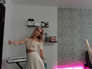 cam girl din_star image #3721140