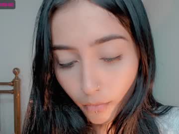 cam girl gummy_bear7 image #2442001