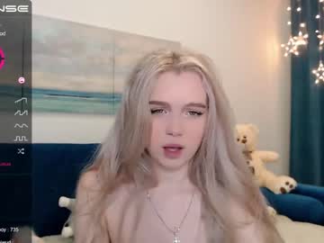 cam girl small_blondee image #1373678