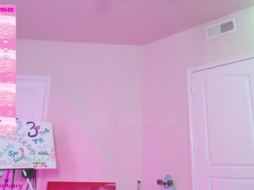 cam girl petitebrat image #3540004