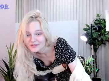 cam girl alien_kitty_ellie image #2370558
