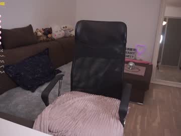 cam girl avrilxlust image #3203128