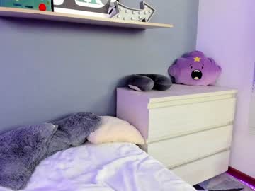 cam girl saschaholmen image #3094303