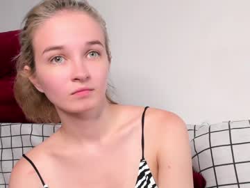 cam girl joanbravvo image #2136004