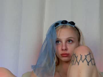 cam girl shycinderella image #345390