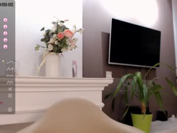 cam girl small_blondee image #1989935