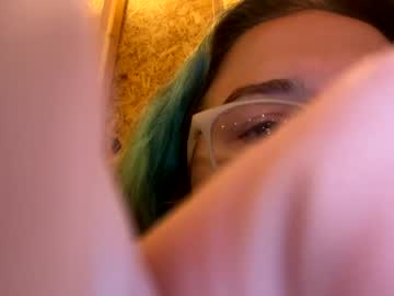 cam girl shyhotnerd image #1397765