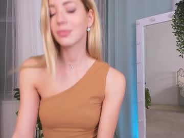 cam girl emmi_rosee image #1068890