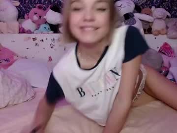 cam girl babyfromtheforest image #514672