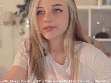cam girl mia_milagros image #2214894
