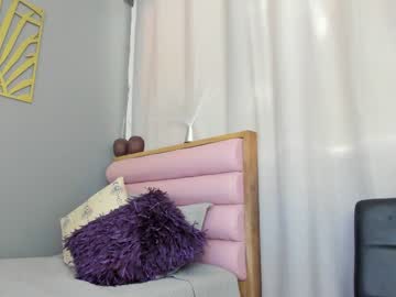 cam girl roberta_lipa image #2692363