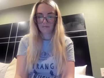 cam girl mariah95 image #353984