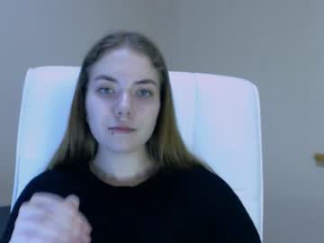 cam girl zoey_deuttch image #3666032