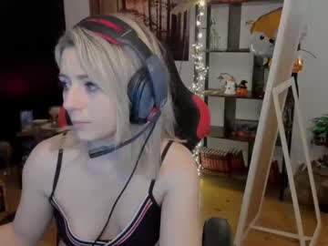 cam girl kimilee22 image #476237