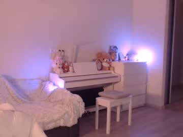 cam girl uwuxo image #612504