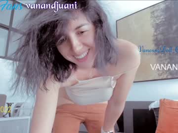 cam girl vanandjuani image #1262367
