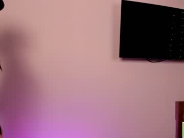 cam girl amandamedrano image #3373329