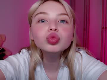 cam girl shy_blondiee image #3689424