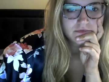 cam girl sexynerd_gal image #3924429