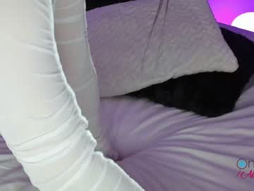 cam girl alicelevine image #1491013
