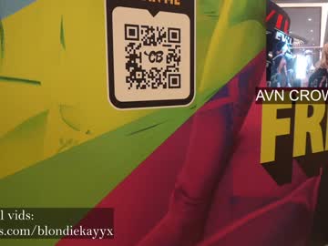 cam girl blondiekayy image #3439838