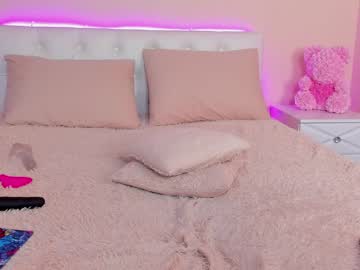 cam girl mika_rey image #3750374