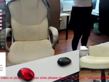cam couple milf_viktoria image #2935427