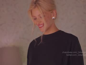 cam girl _2strangers image #2379767
