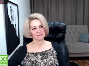blondemommy_77 cam