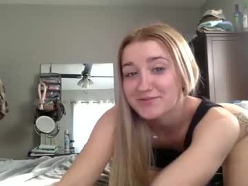 cam girl blondebarbie00 image #1415980