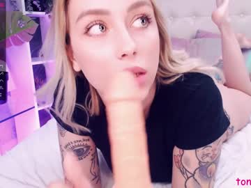 cam girl tonsykaprina image #341377