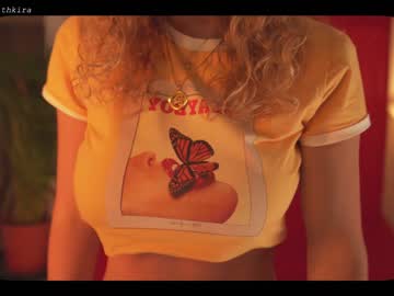 cam girl chillwithkira image #2041134
