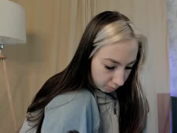 cam girl brennaramos image #3949129
