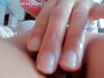 cam girl vanandjuani image #617406
