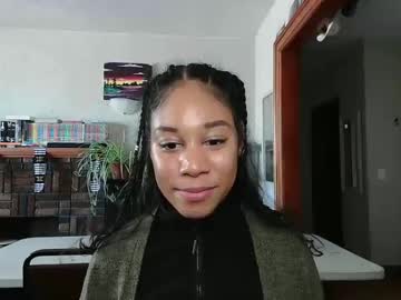 cam girl goddesstinaruiz image #4003690