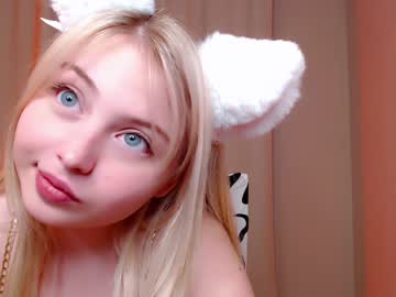 cam girl shy_blondiee image #3668927