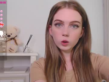 cam girl small_blondee image #3065410