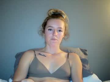 cam girl officaldaniellederek image #419381