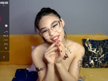 cam girl little_v1rgin_angel image #2202683