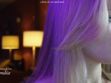 cam girl bestblondiiecb image #3844379
