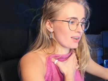 cam girl linellali image #2850869