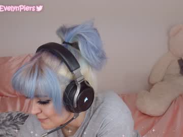 cam girl evelynpiers image #88738