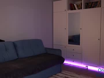 cam girl _blackbee_ image #2379656