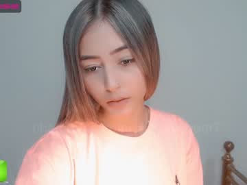 cam girl gummy_bear7 image #827400