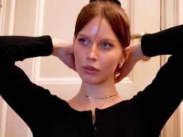 cam girl ellaa91 image #3318226