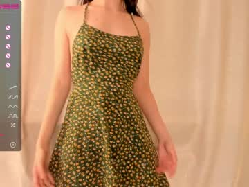 cam girl crystalreves image #1237309