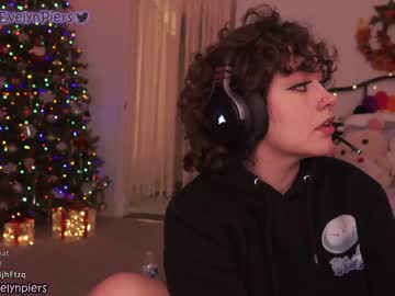 cam girl evelynpiers image #3119495