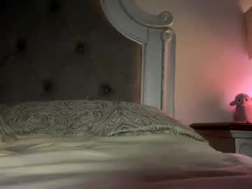 cam girl mariah95 image #3263336